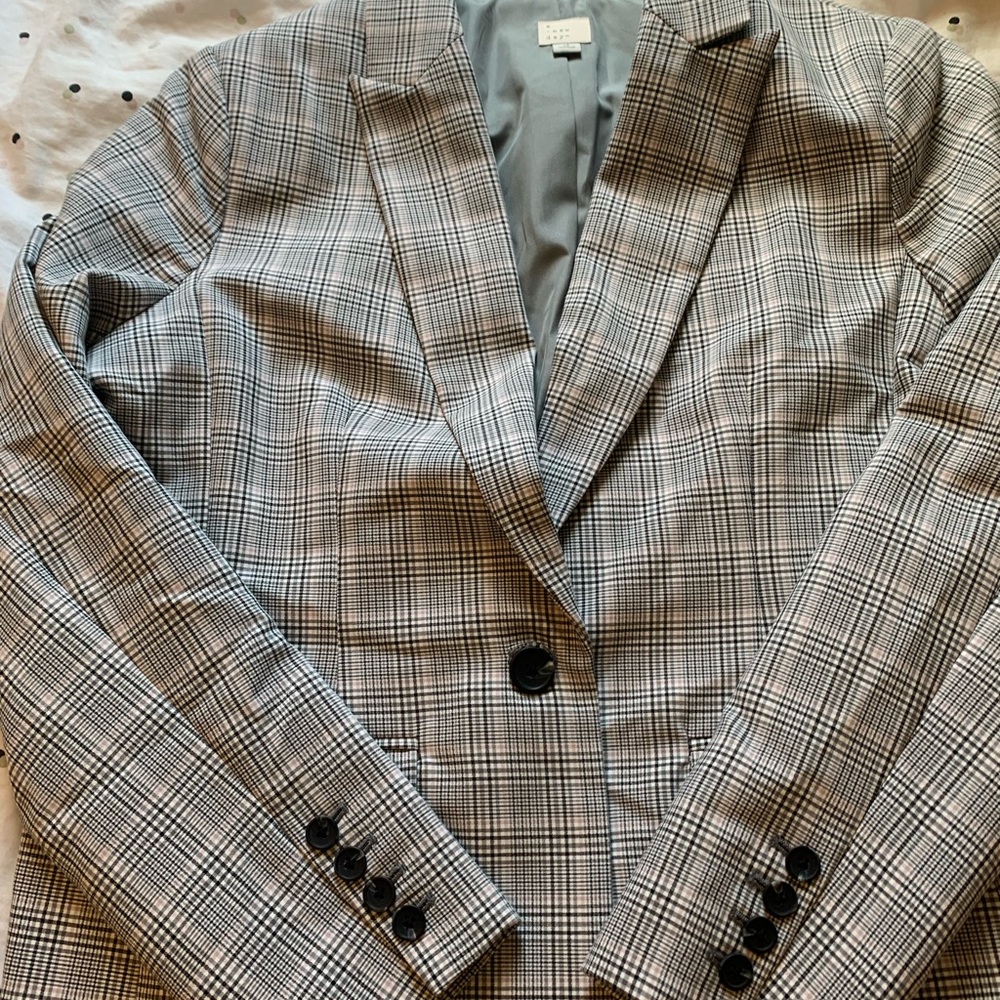 WOMENS BLAZER Never Worn